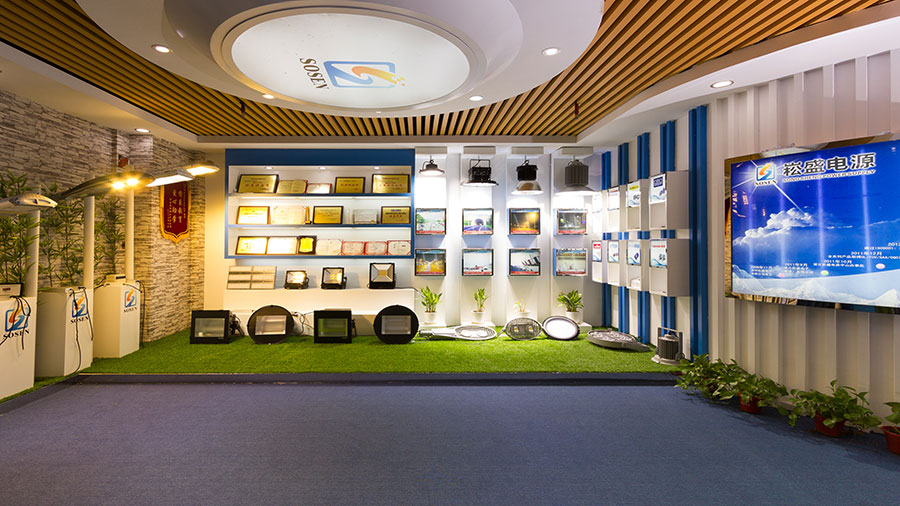 展示厅（2）.jpg